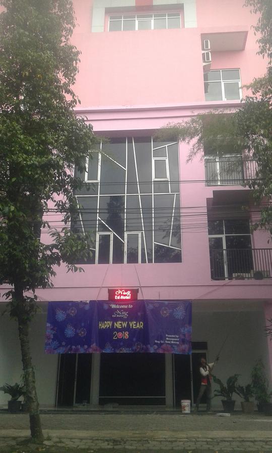 Ning Ed-Hotel Malang Buitenkant foto